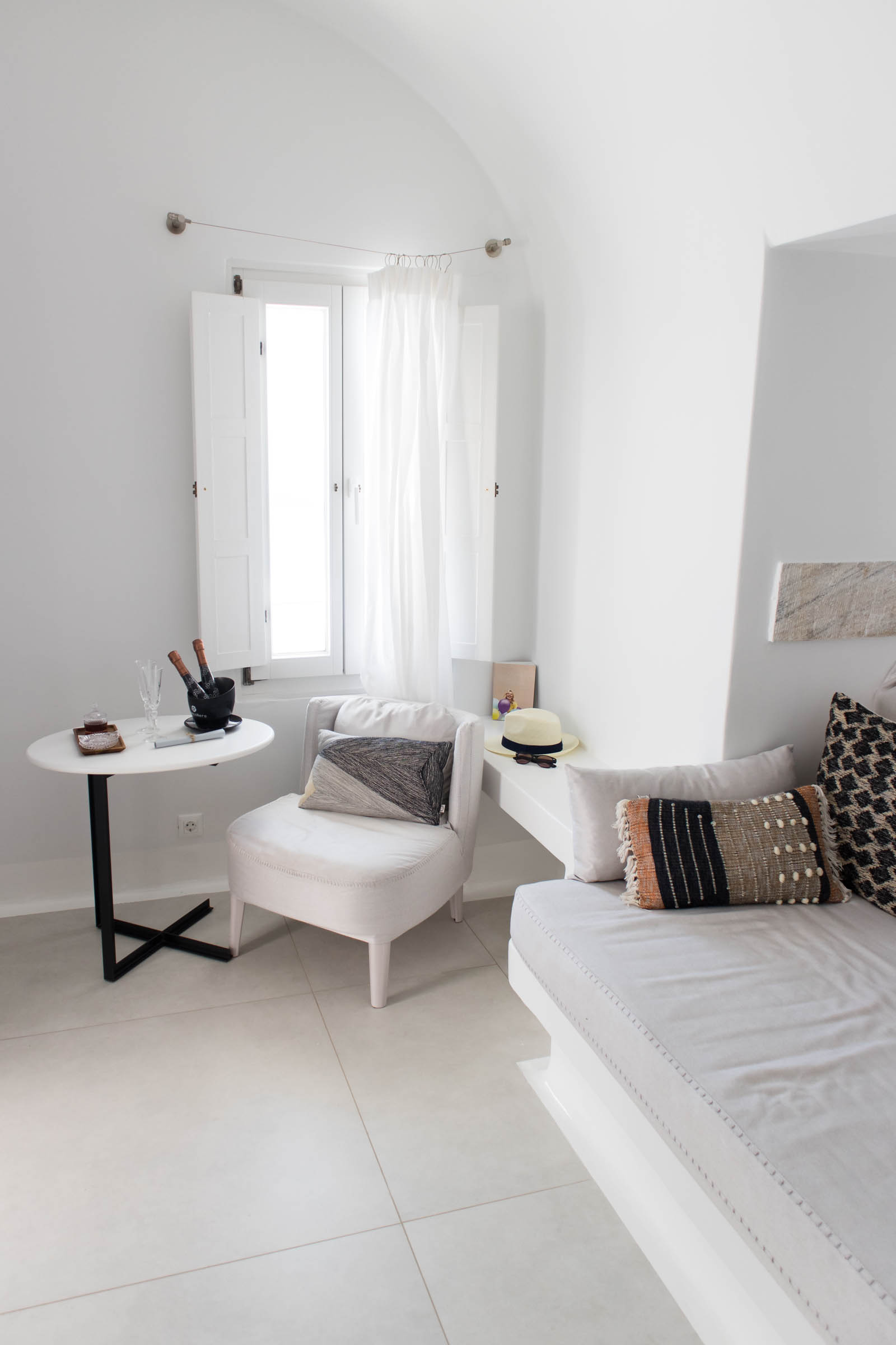 cosmopolitan suites Santorini 