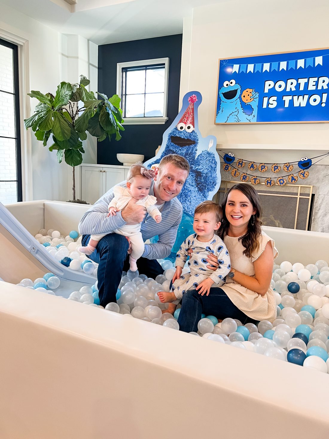 Cookie Monster birthday party