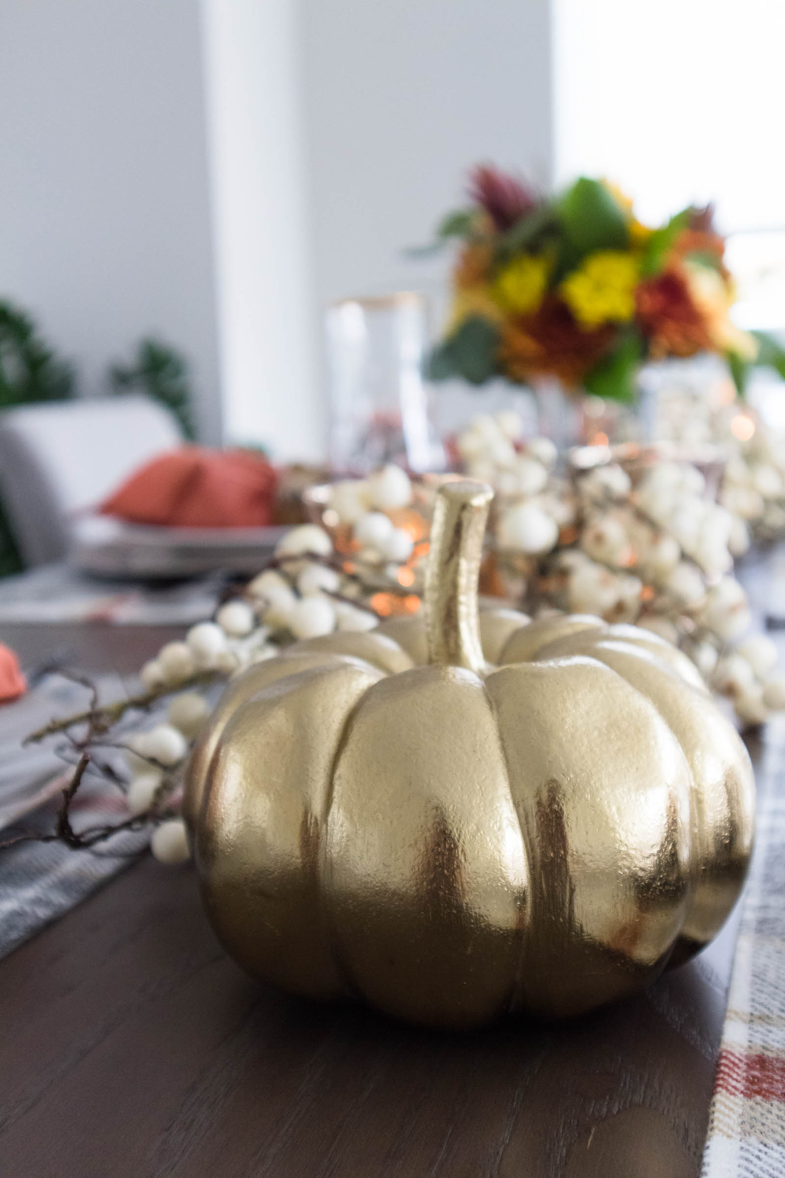 gold pumpkin decor