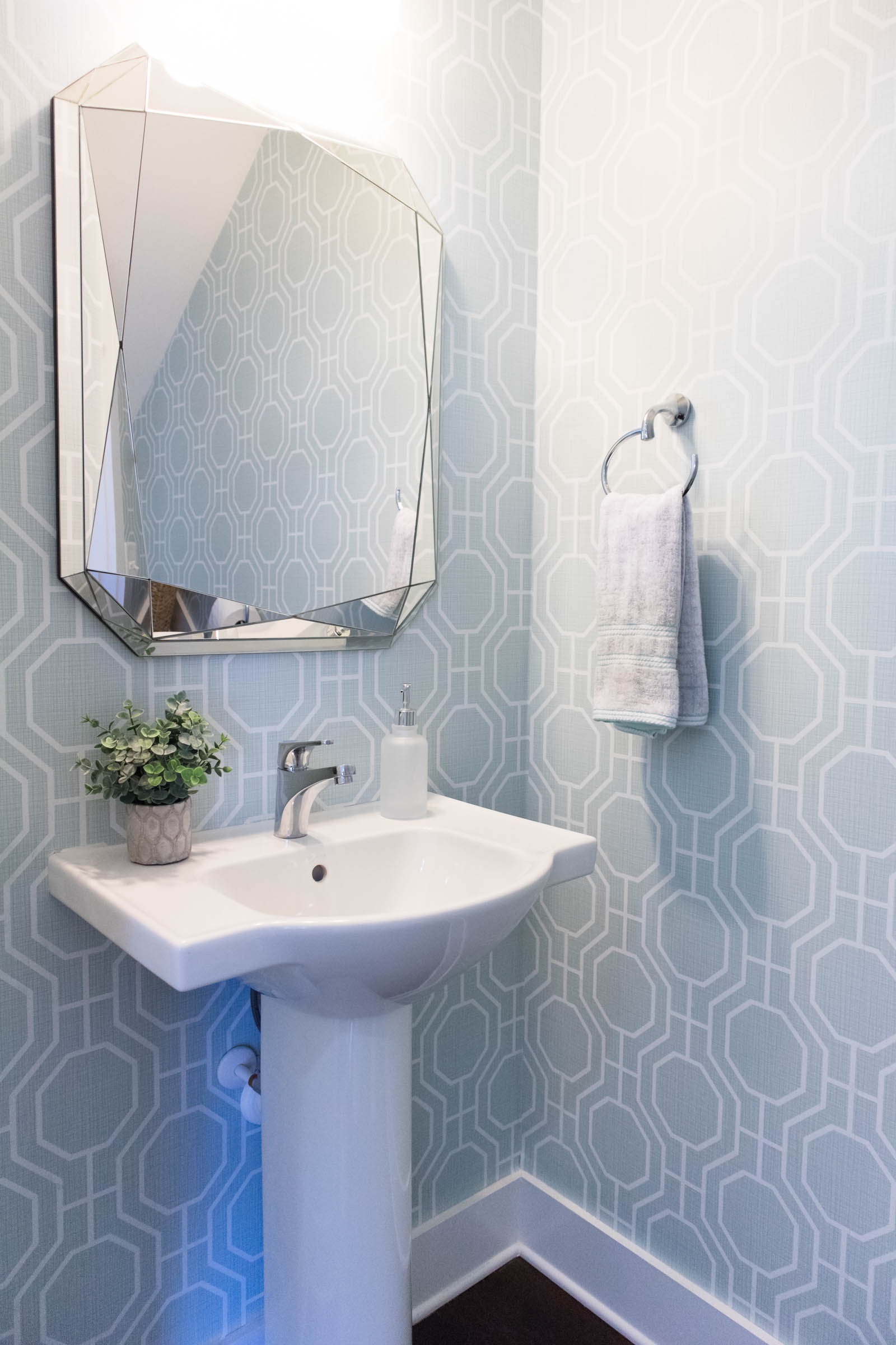 powder room wallpaper