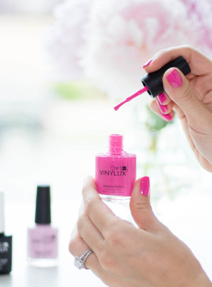 10 Tips for Pretty Nails + CND VINYLUX Review