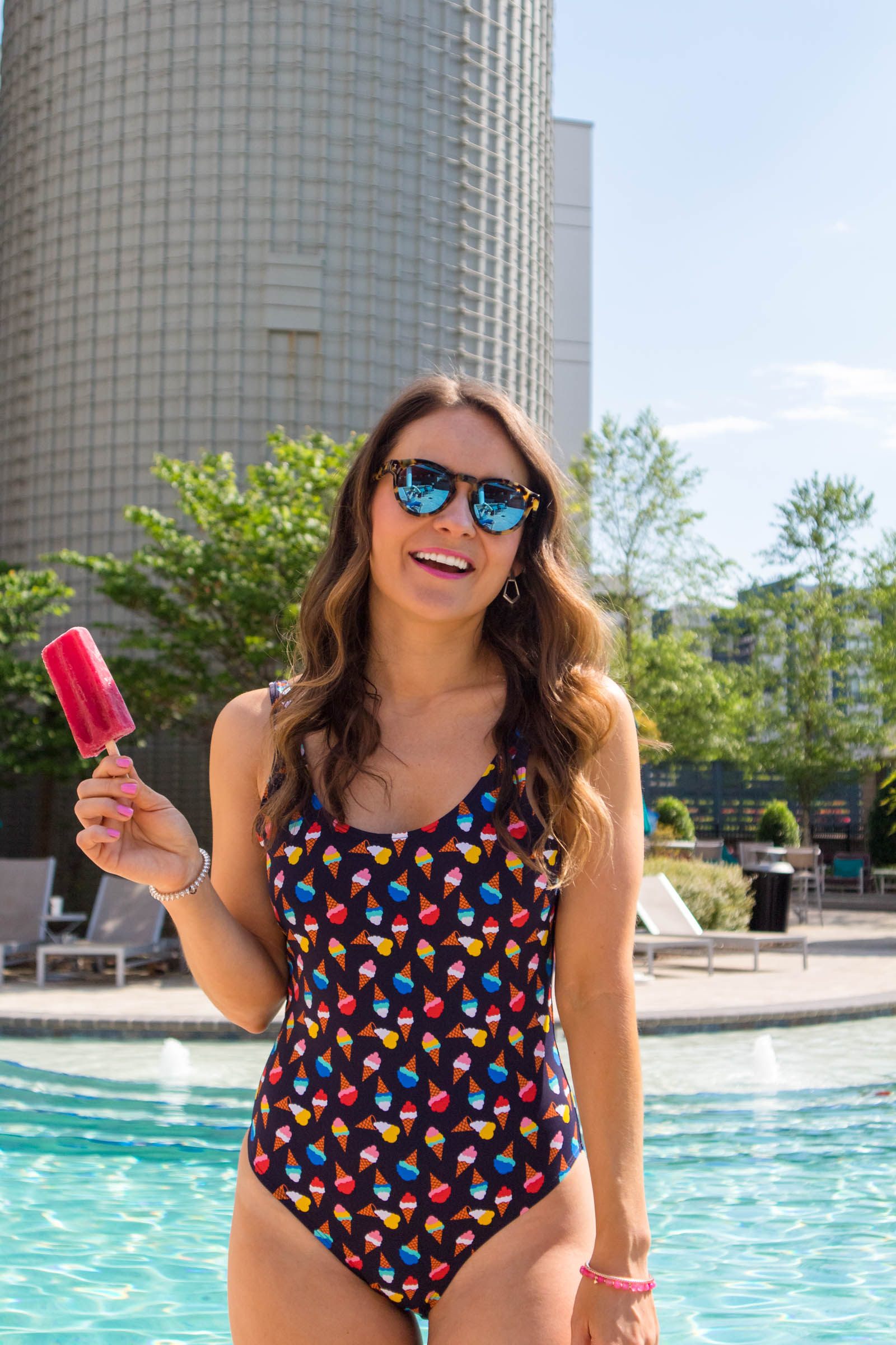 Happy swimsuits shop
