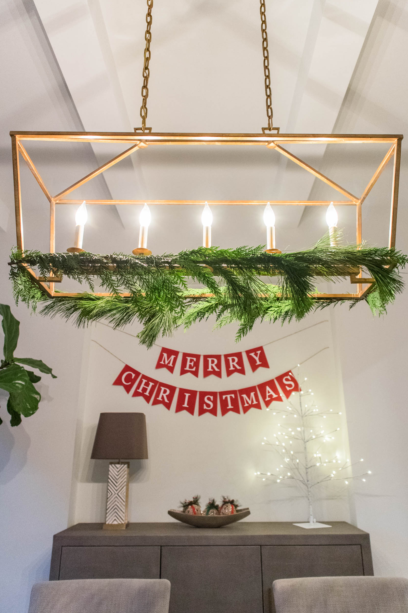 visual comfort darlana linear pendant